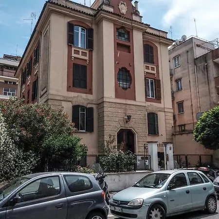 Villa Pamphili Classic Garden Apartment