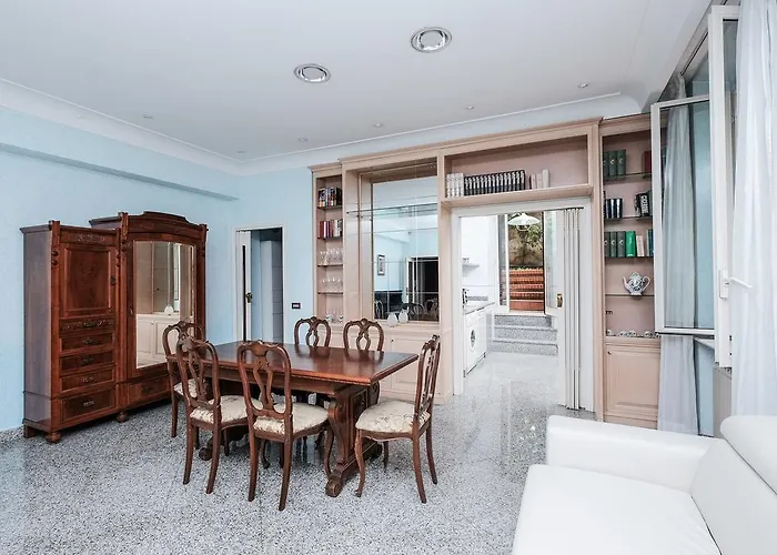 公寓 Pamphili Classic Garden *